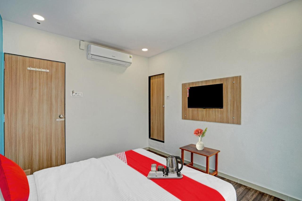 Hotel O Infinity 苏拉特 外观 照片
