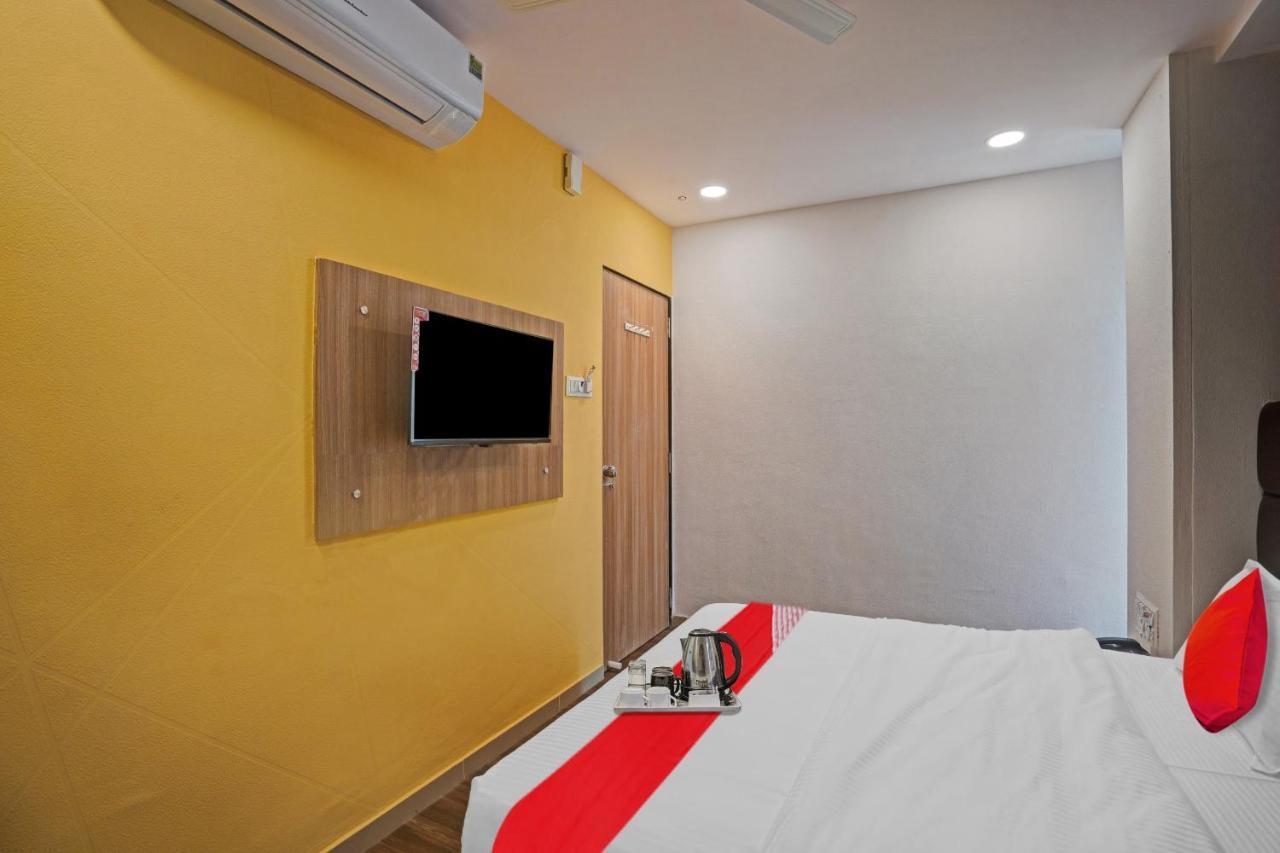 Hotel O Infinity 苏拉特 外观 照片